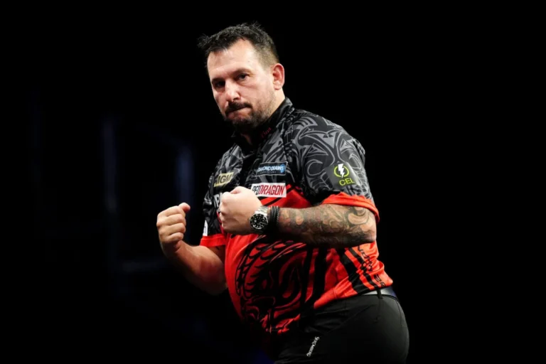 Welsh darts stars dominate Amsterdam finals