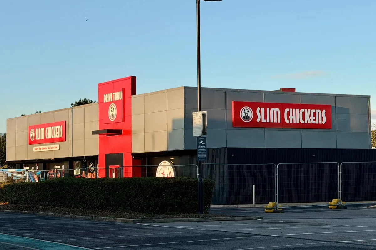Slim Chickens opens in Broughton with free chicken giveaways