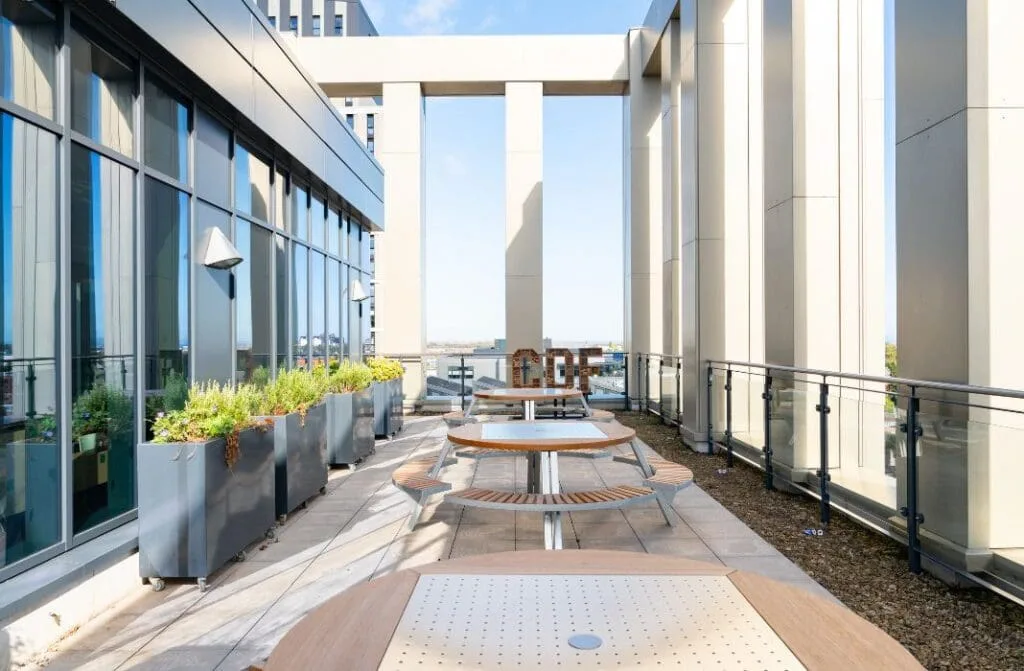 Lloyds opens all‑electric Cardiff office for 2,500 staff