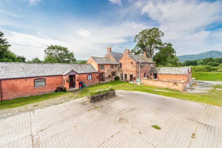 Flood‑prone Welsh farmhouse sells for record £300,000