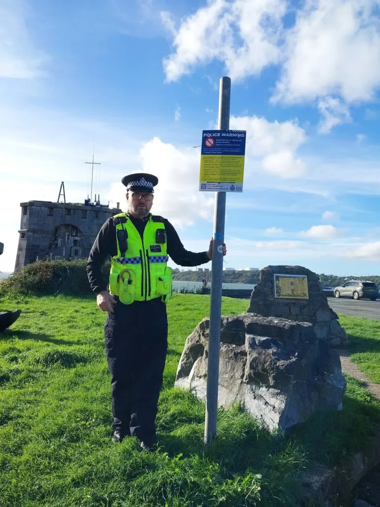 Pembroke Dock police install warning signs over anti‑social driving