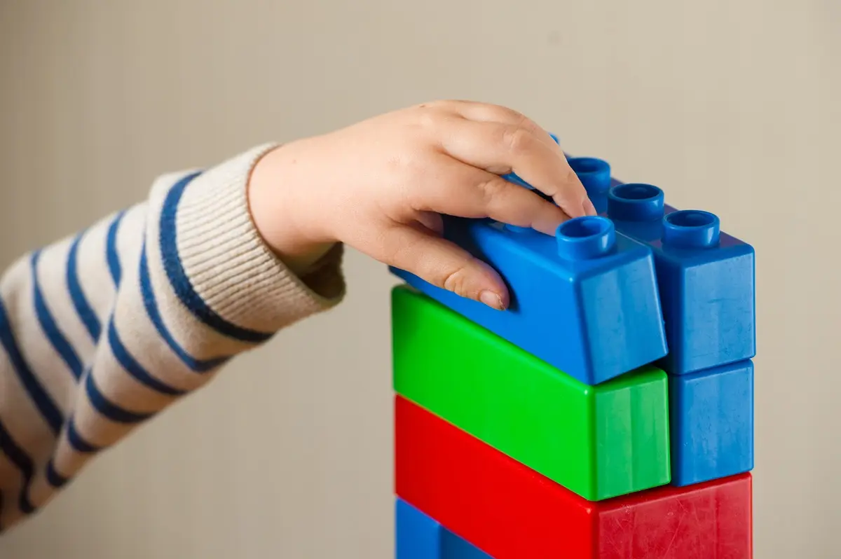 Flying Start cuts care entry for Welsh children