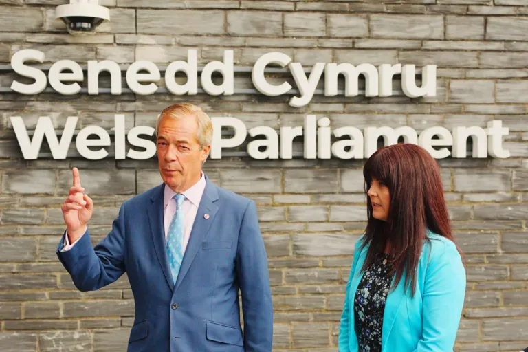 Reform UK Wales leader’s part‑time job with visa‑sponsoring firm raises questions