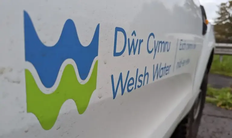 Burst water mains disrupt hundreds across west Wales