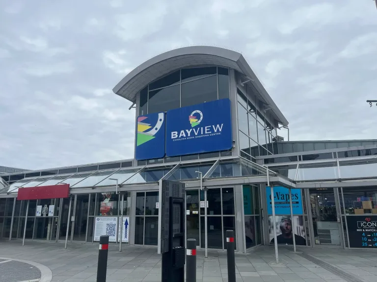 Savers seeks alcohol licence and longer hours for Colwyn Bay store