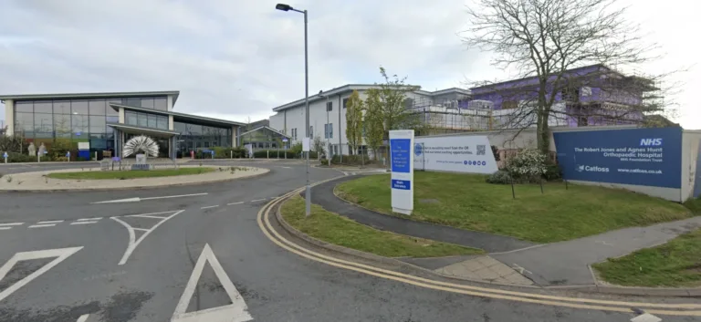 Powys health board receives £3.4m boost to cut English hospital waiting lists