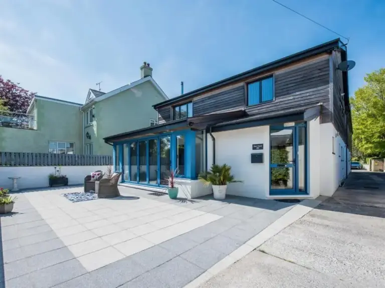Tenby six‑bedroom home with hot tub and boathouse listed for £850k+
