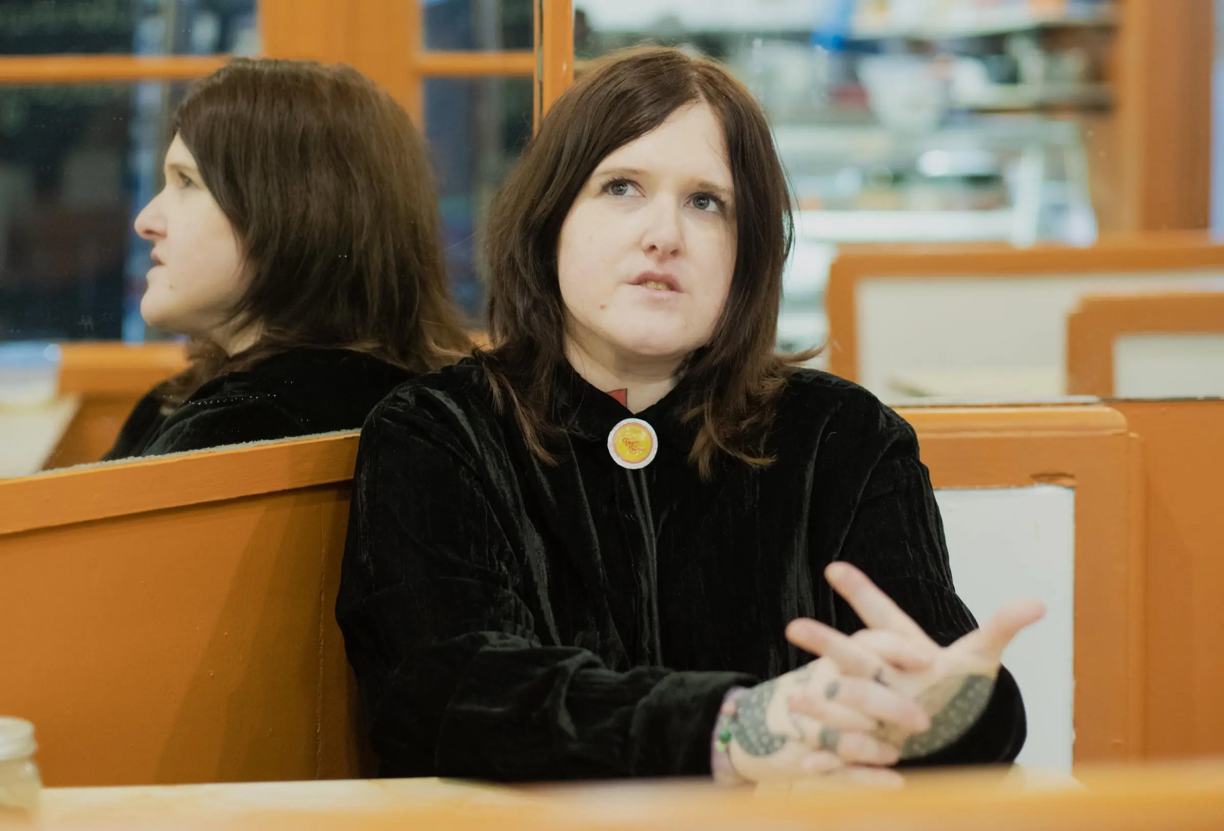 Rhian Elizabeth to headline Cardigan’s Cellar Bards night