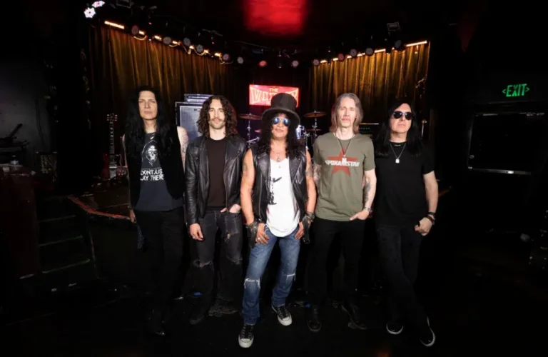 Slash to headline Cardiff Castle concert in June 2027