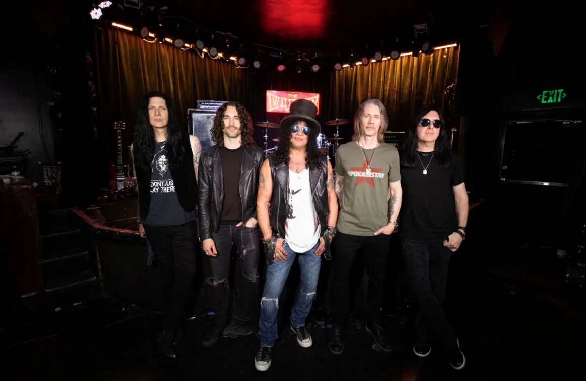 Slash to headline Cardiff Castle concert in June 2027