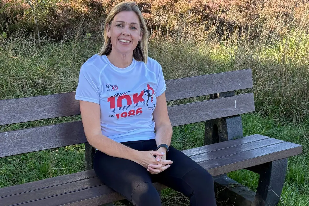 Woman with osteoarthritis trains for first marathon