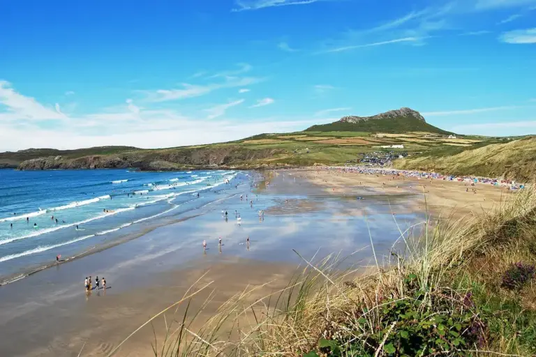 Whitesands Bay tops ranking of Wales' best autumn beach walks