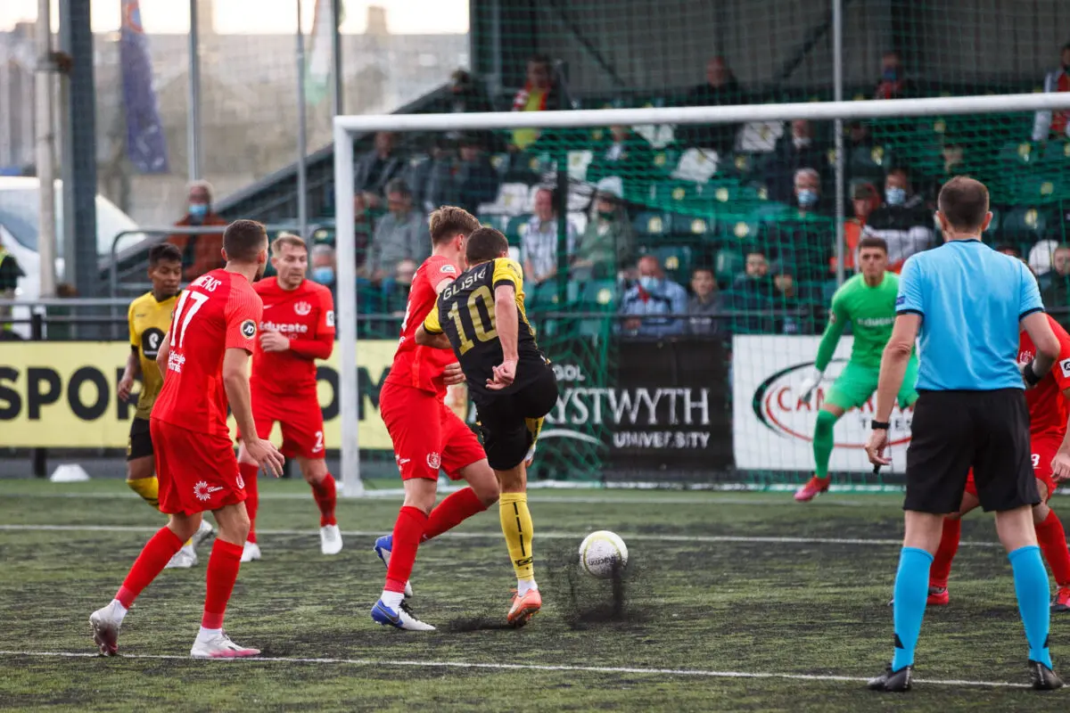 Nomads test ‘Friday Night Lights’ to boost Welsh football crowds