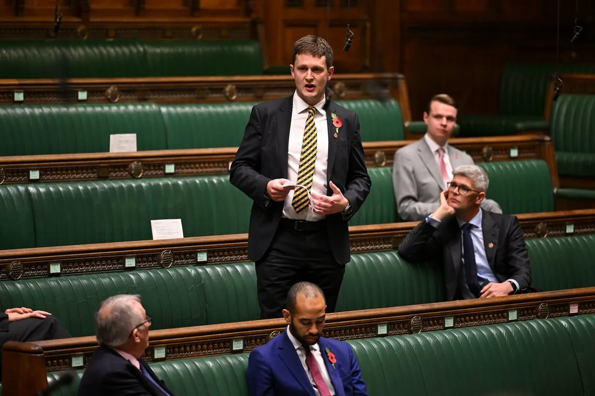 Liberal Democrats propose £680 tax cut for Welsh households