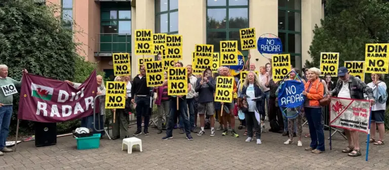 Anti‑radar campaigners demand debate with Pembrokeshire MP