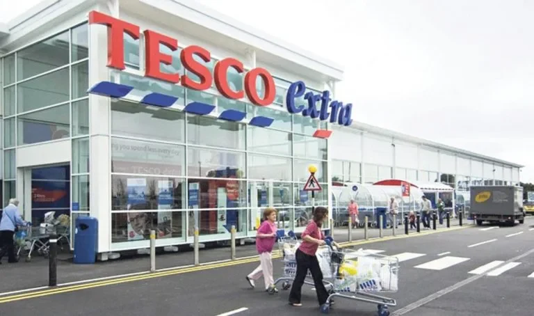 Two face 16 Tesco alcohol theft charges in West Wales