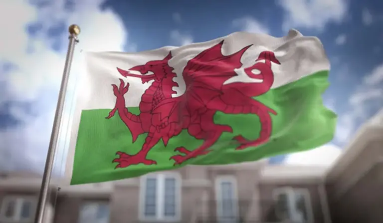 Senedd backs review of Wales funding formula