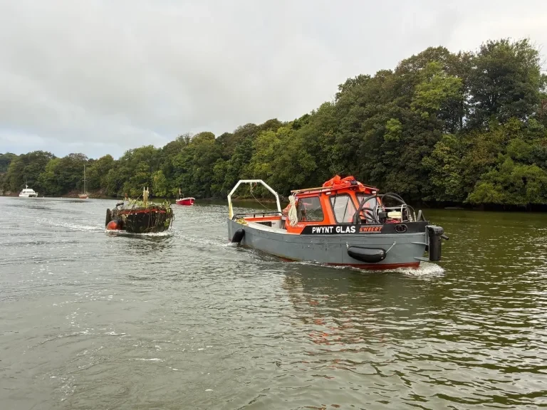 Thirty‑seven abandoned boats cleared from Afon Teifi estuary