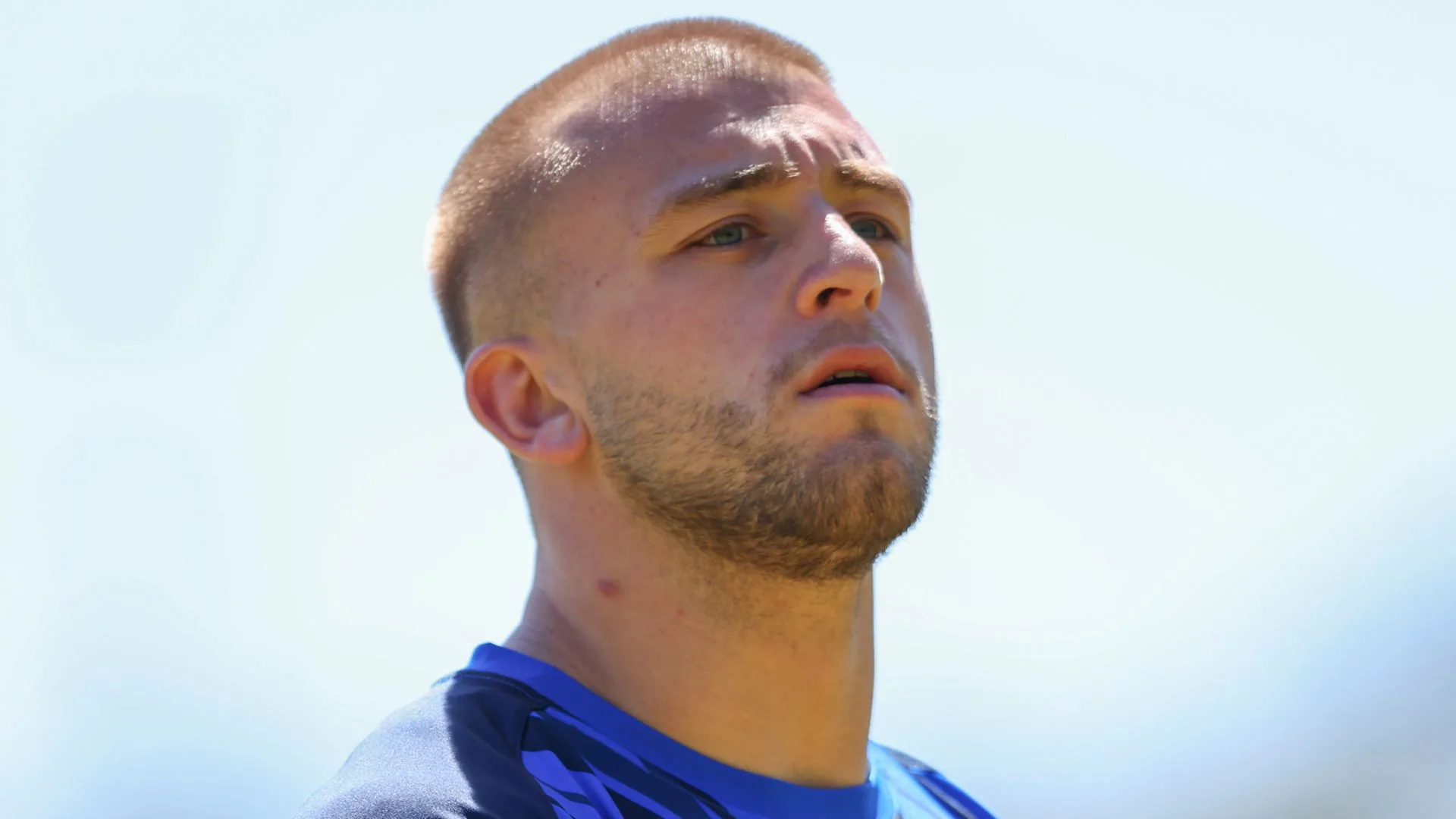 England unchanged for World Cup clash vs France
